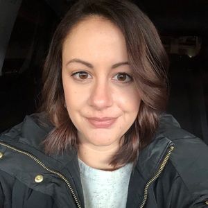 Meet your Posher, Mara